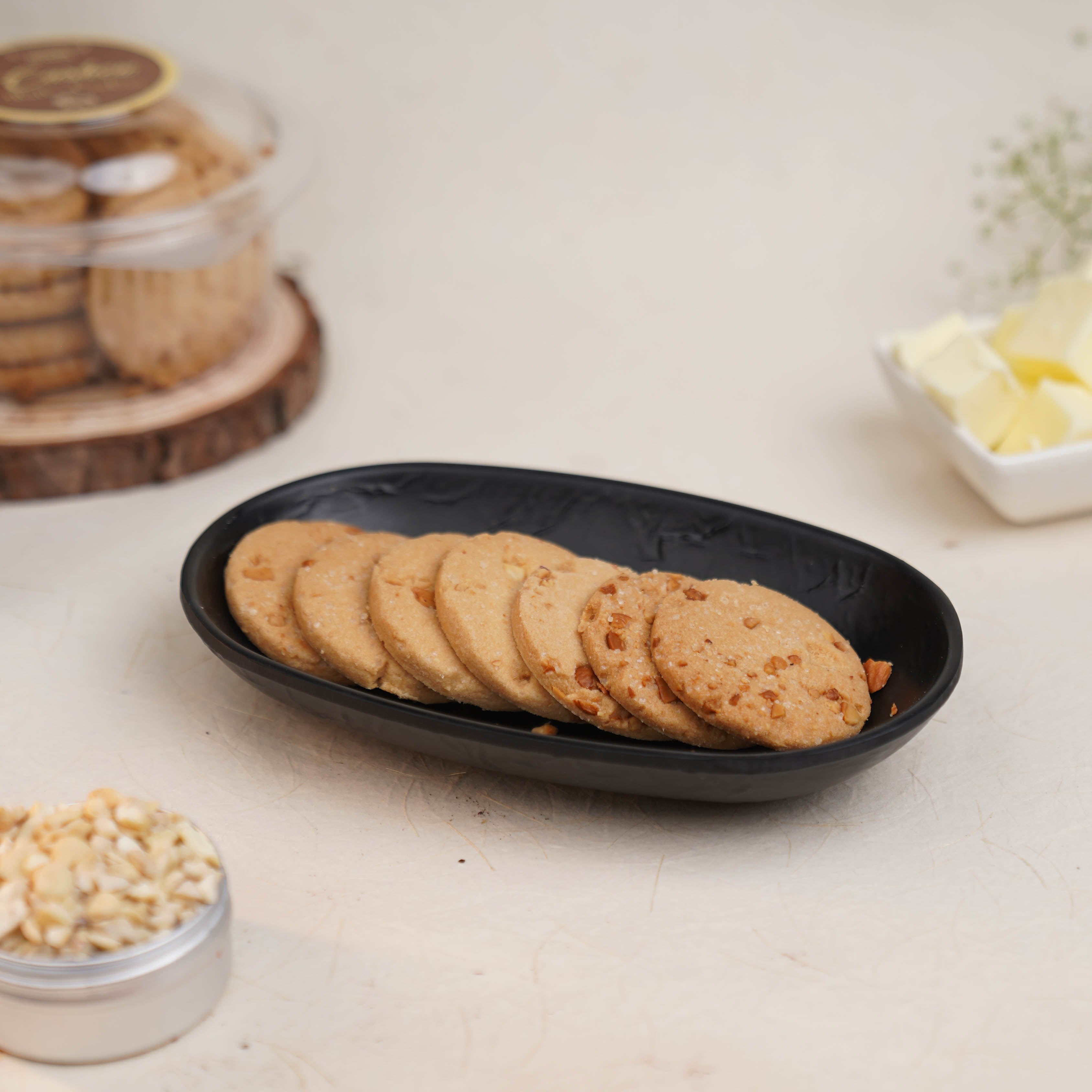 Cashew Butter Cookies - 15 Pcs (Eggless)